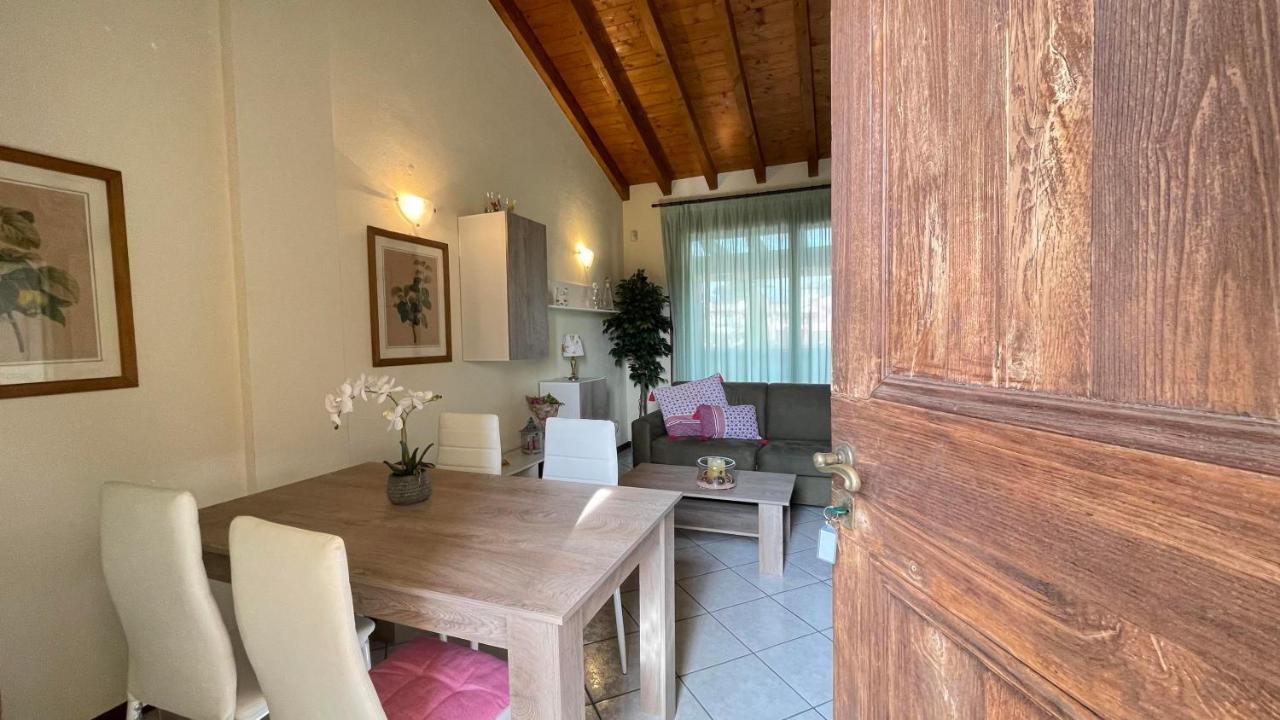 Appartement Poggio Al Sole à Manerba del Garda Extérieur photo