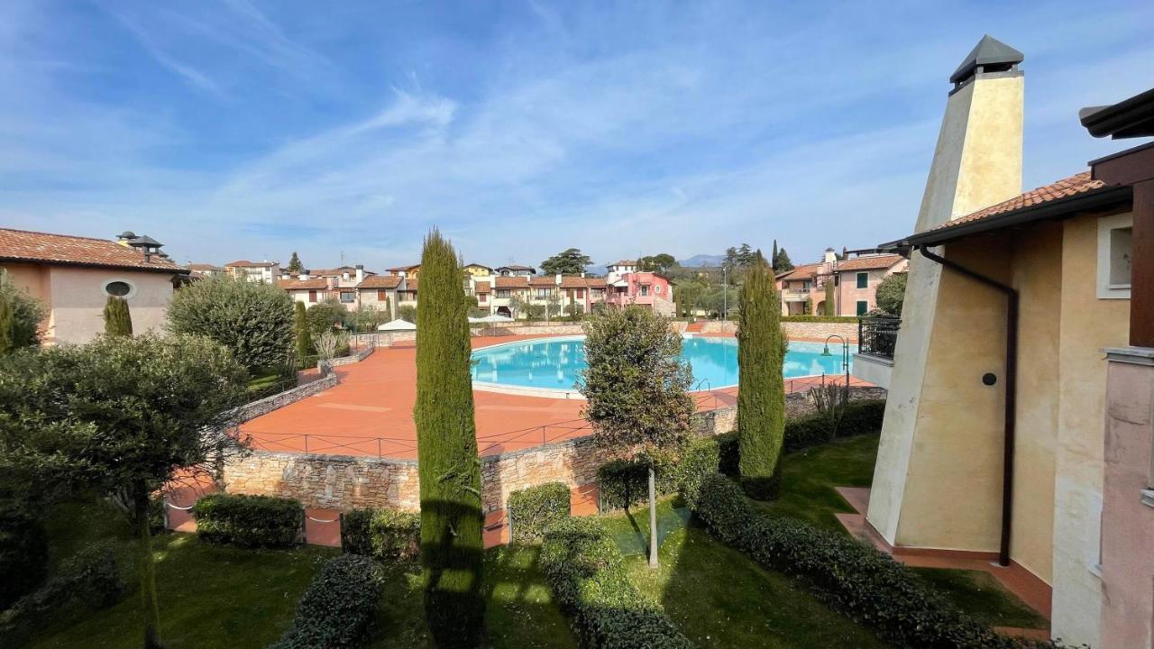 Appartement Poggio Al Sole à Manerba del Garda Extérieur photo